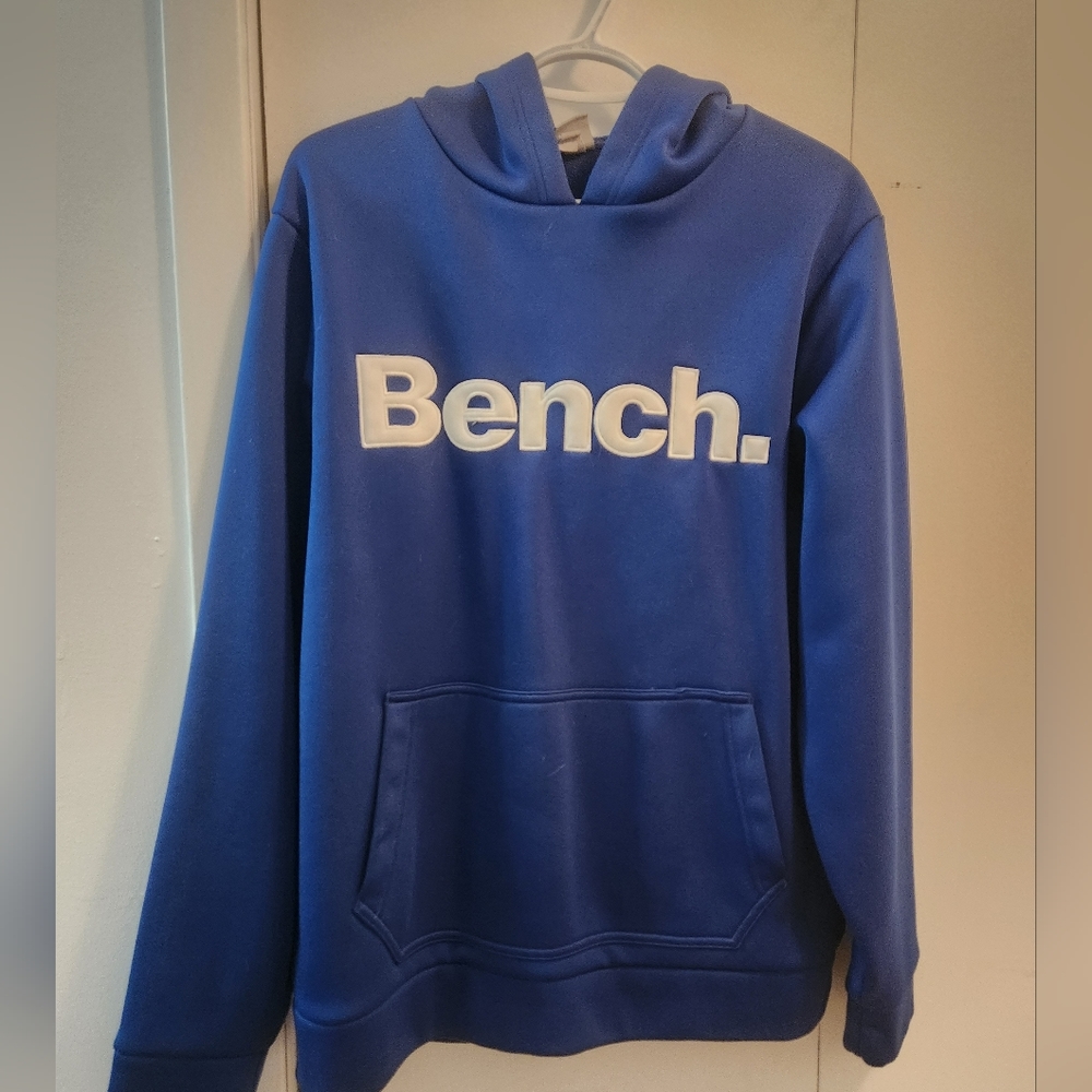 Bench sweater
